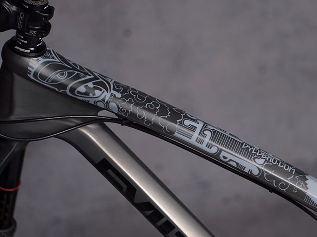 DYEDBRO MTB Rahmenschutzfolien-Set Heißer Verkauf